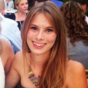 Meet your Posher, Laura